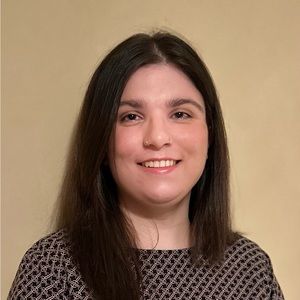 Meet your Posher, Elena